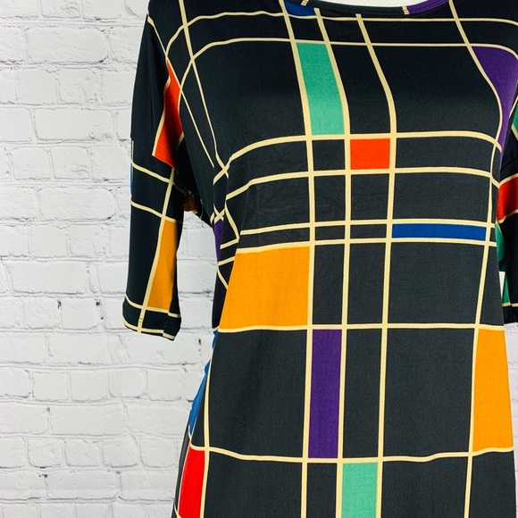 Lularoe Irma Blouse Size XS - Picture 3 of 4